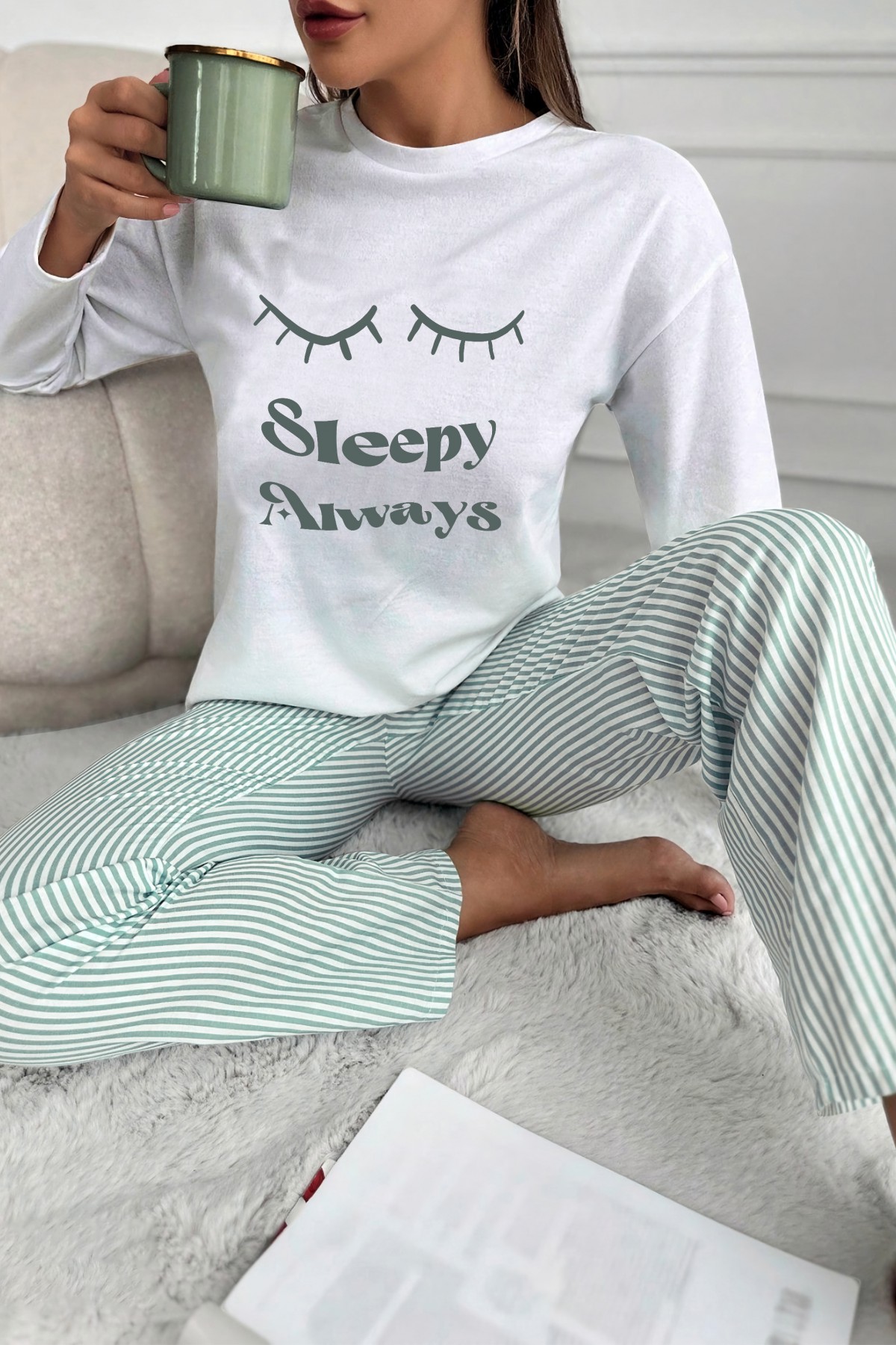 PN-040Ü BAYAN YEŞİL SLEEPY ALWAYS TİŞÖRT 